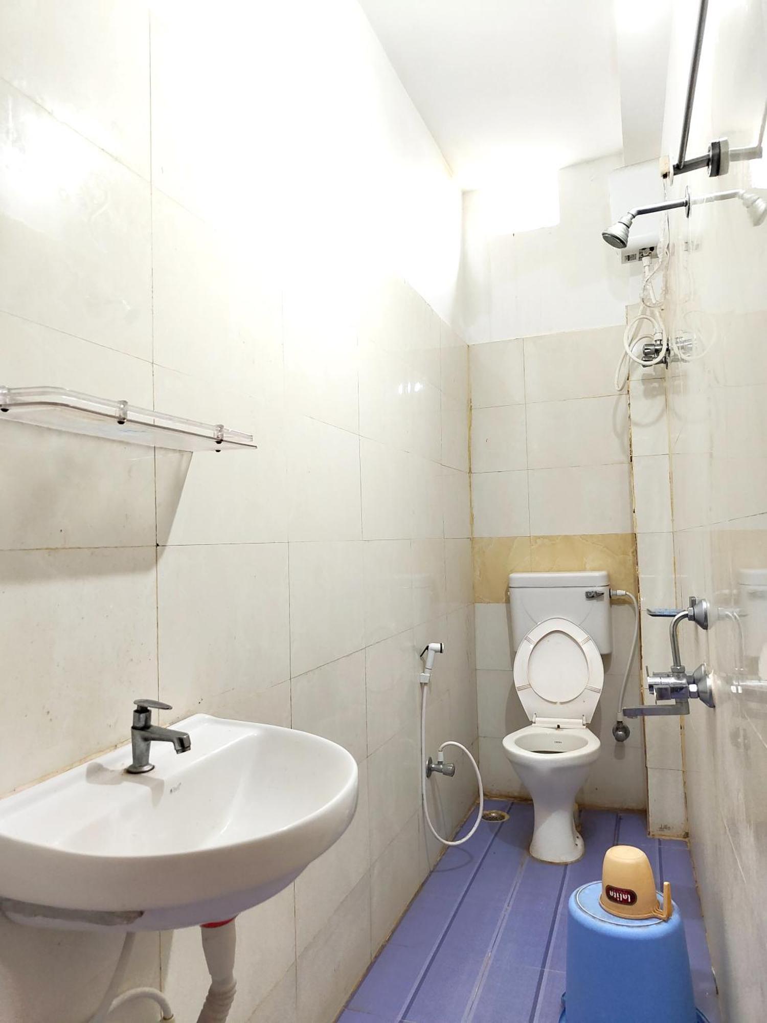 Goroomgo Sahoo Palace Puri - Prime Location Near Sea Beach - Excellent Service With Parking Facilities Luaran gambar